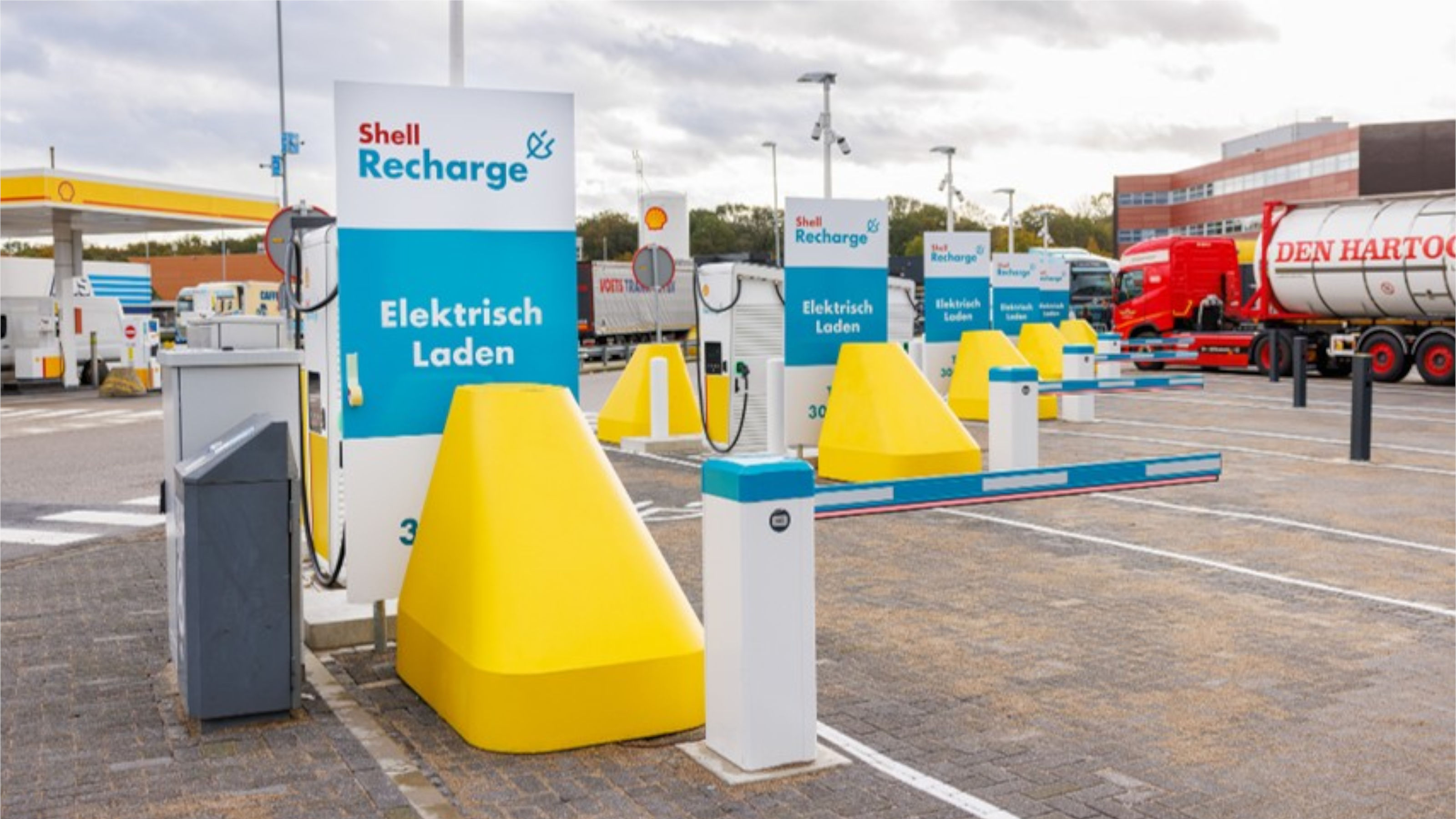 Shell Recharge high-performance eTruck charging station